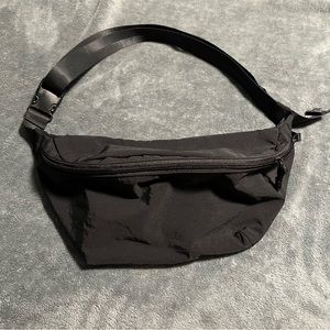 Uniqlo Belt Bag